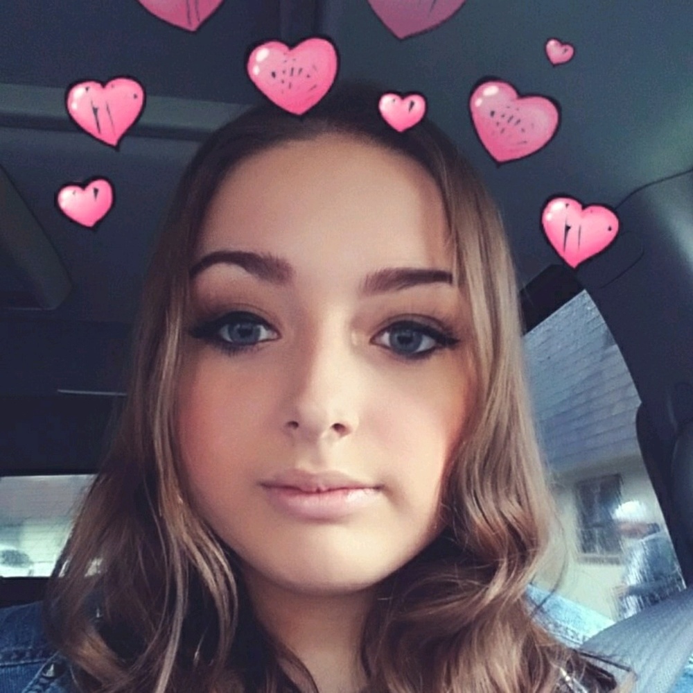 Meet your Posher, Jasmin